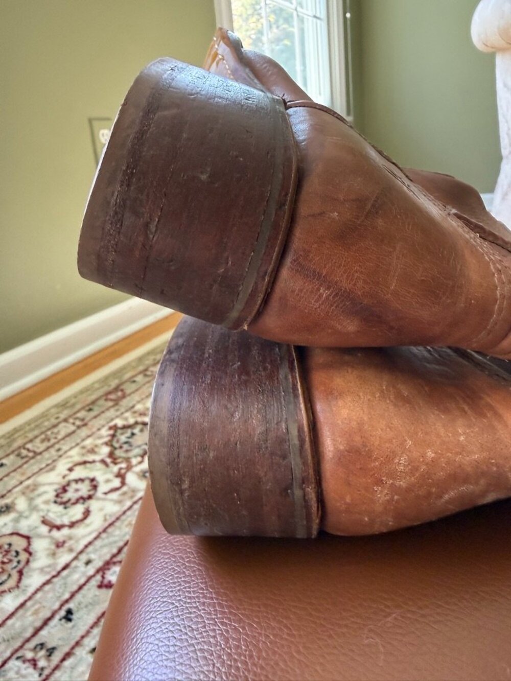 FRYE Campus Stitching Horse Boots, size 8 - Picture 6 of 7